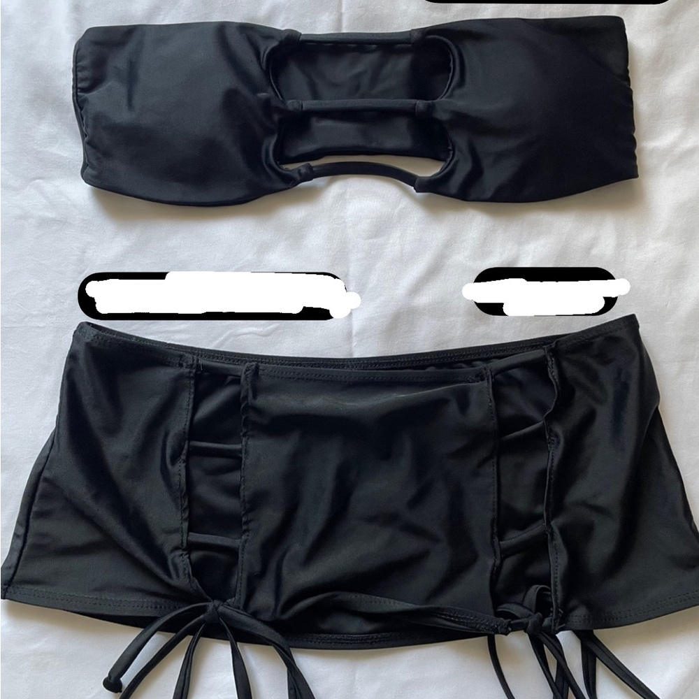 Selling this two piece from dollskill